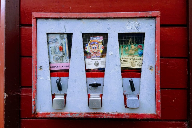 alter Kaugummiautomat